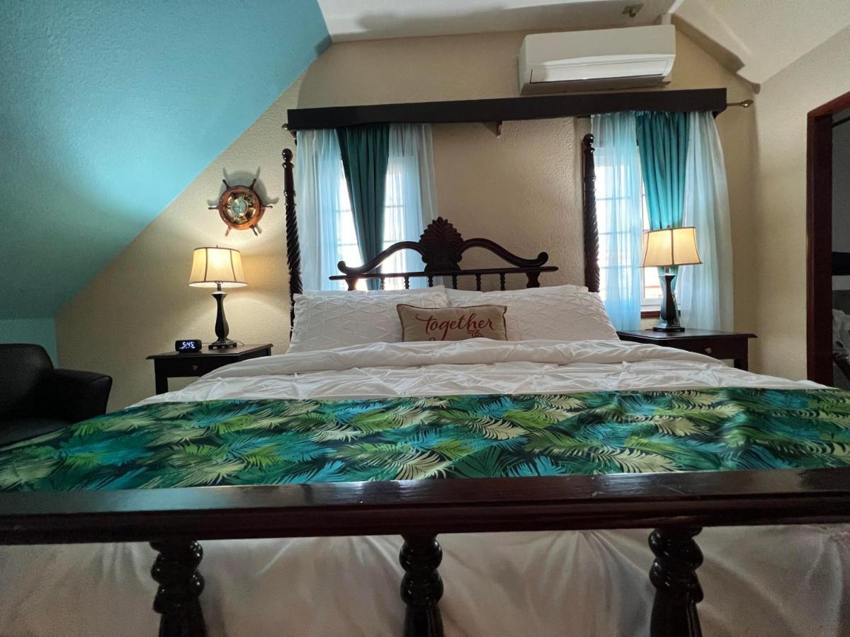 One South Place Hotel Kota Belize Bagian luar foto