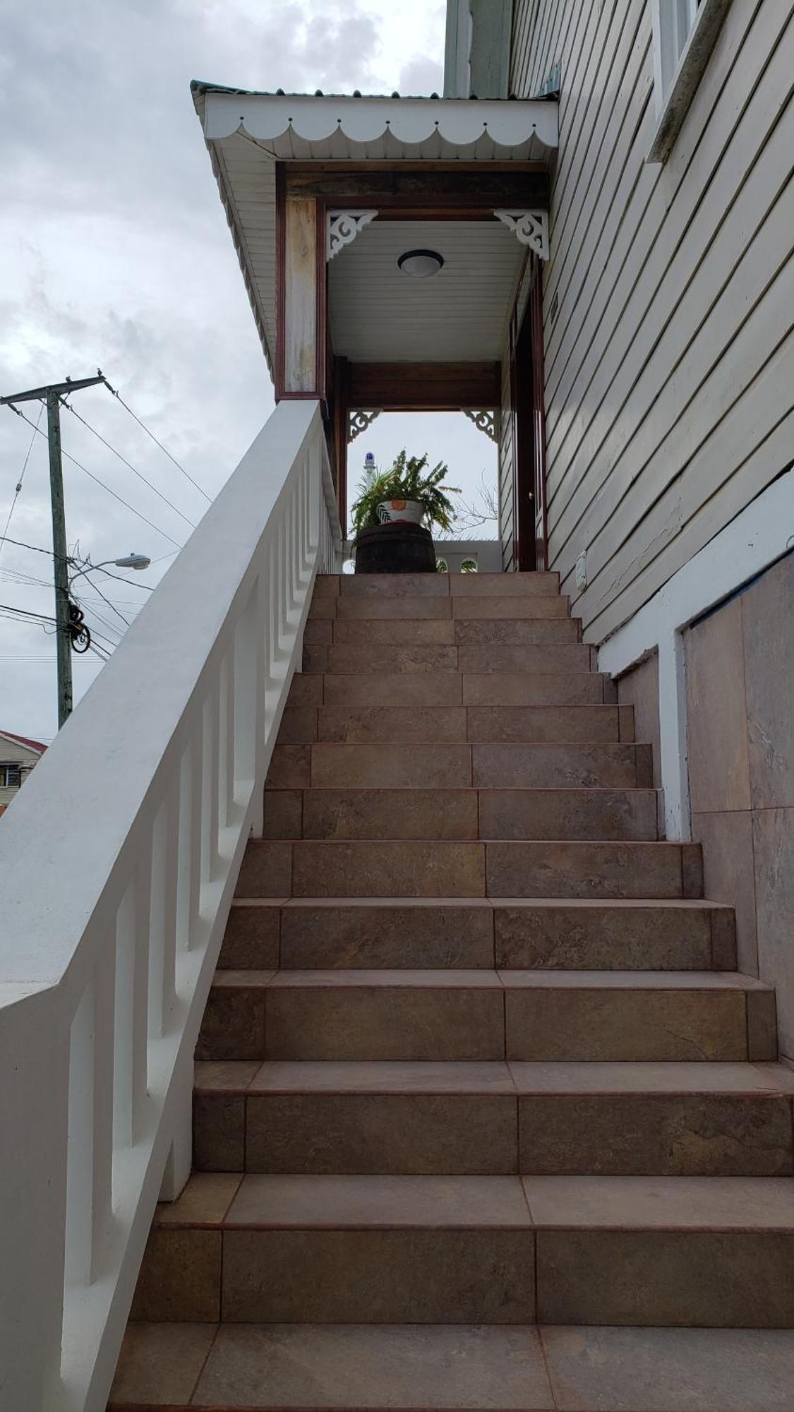 One South Place Hotel Kota Belize Bagian luar foto